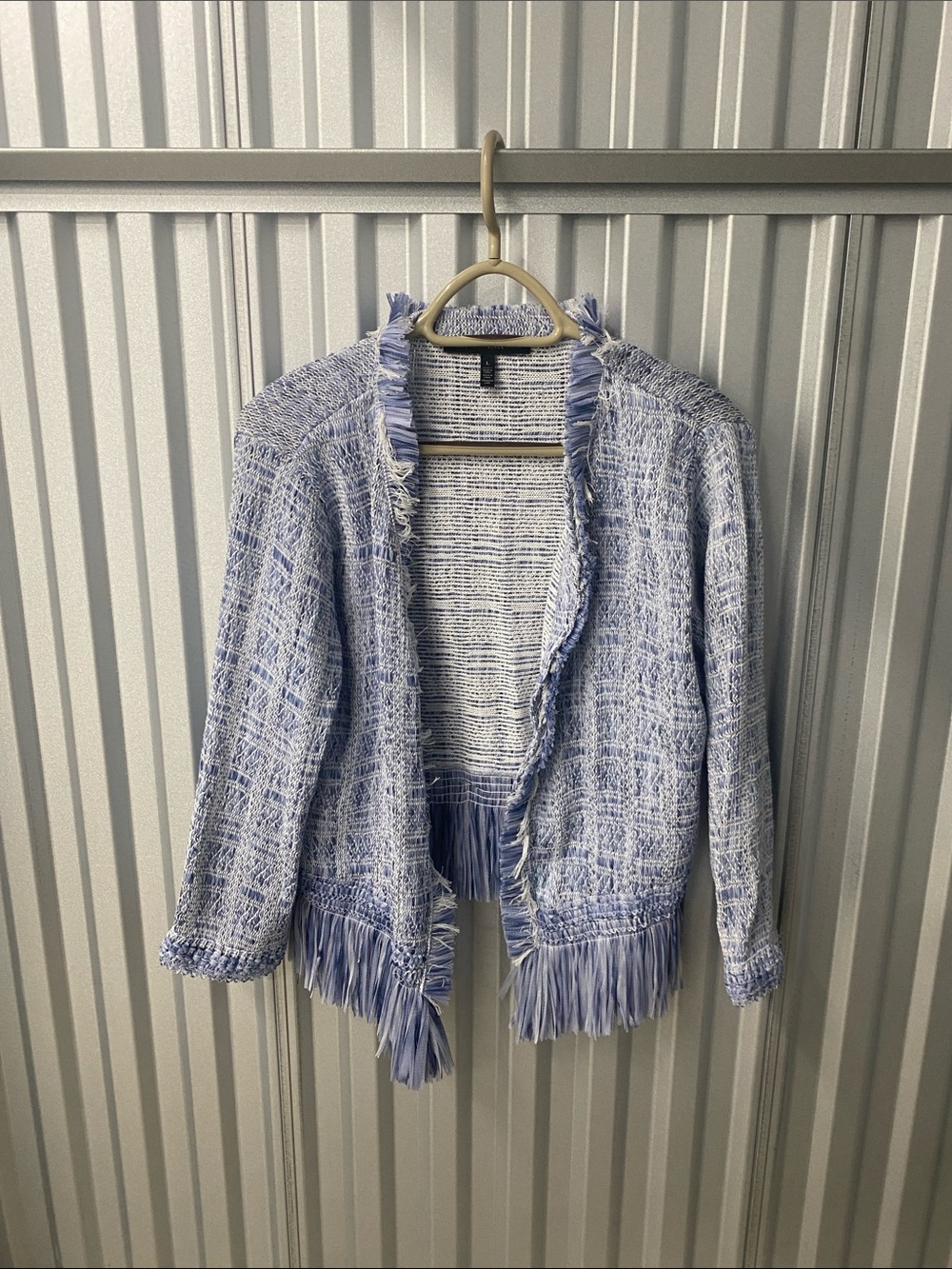 White House Black Market blue and white open-knit summer blazer with fringe